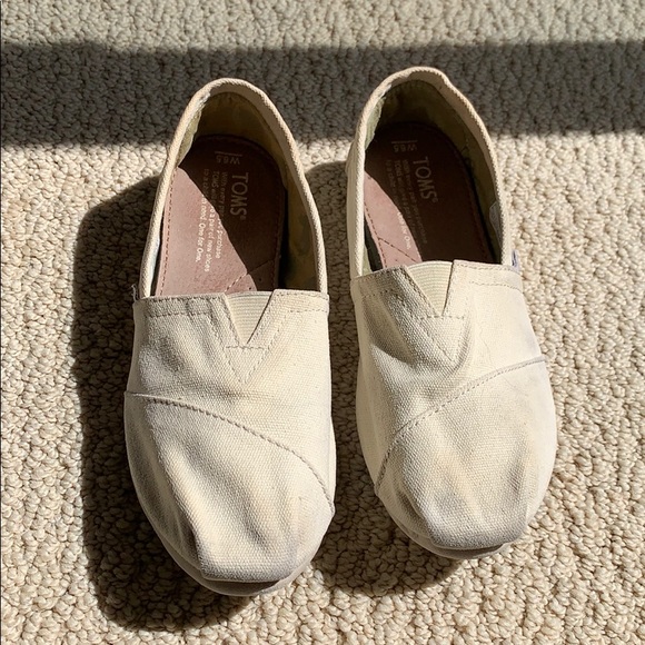 Toms W6.5 - Picture 2 of 8